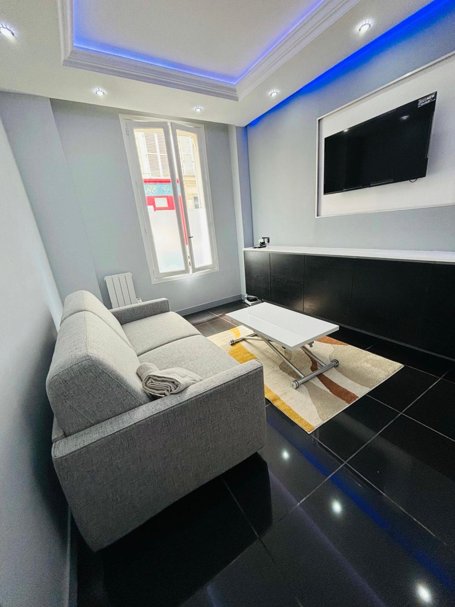 Appartement Coquet En Plein Coeur De Montmartre Paris Ngoại thất bức ảnh