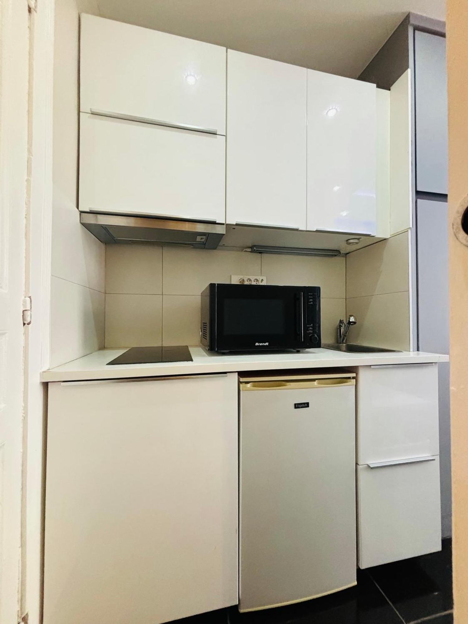 Appartement Coquet En Plein Coeur De Montmartre Paris Ngoại thất bức ảnh